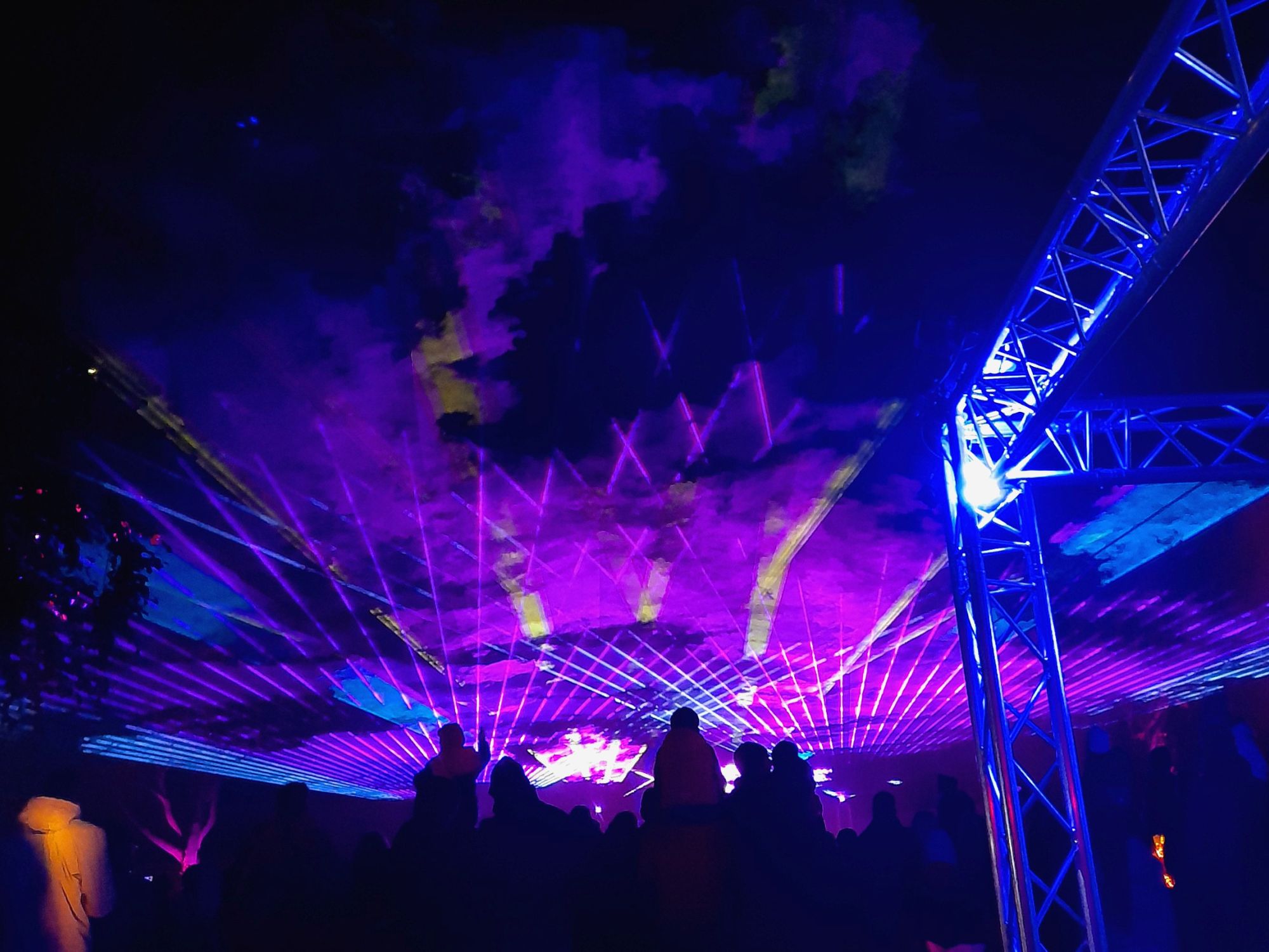 Lichterfest in Rastede mit Lasershow als Abschluss-Highlight