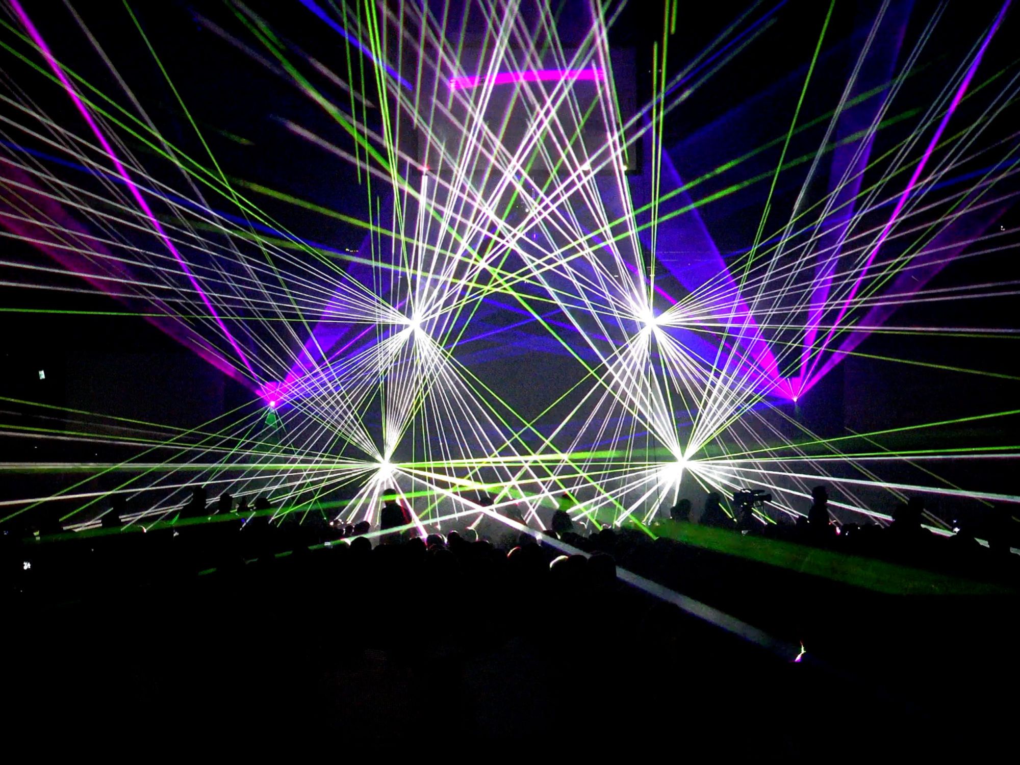 Outdoor-Lasershow zum Lichterfest in Bremen